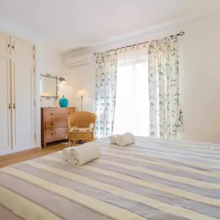 Vakantiehuis House *